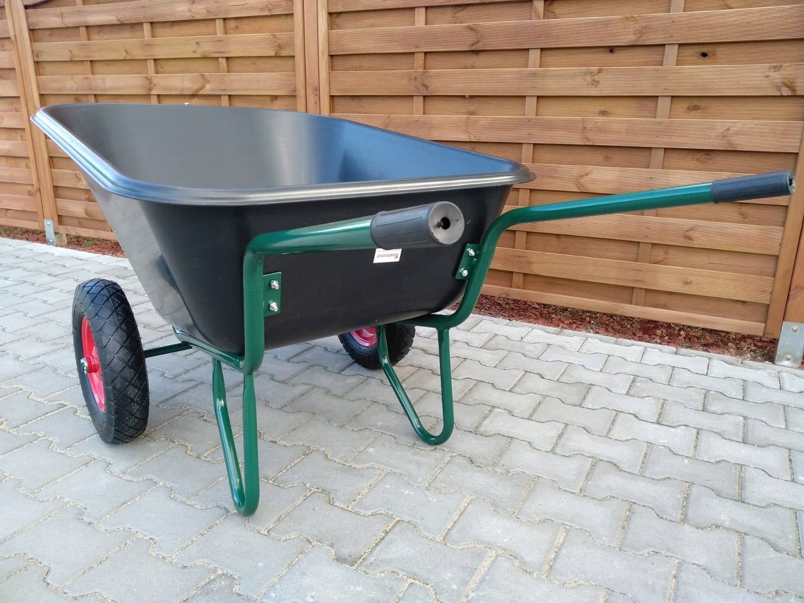 Wheelbarrow wheelchair FEED two-wheeled feed 300L STROLLER PLASTIC FLIP-FLOPS Kind trolley