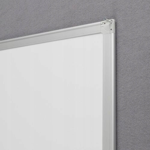 White dry erase magnetic board 90x60 Manufacturer code 96