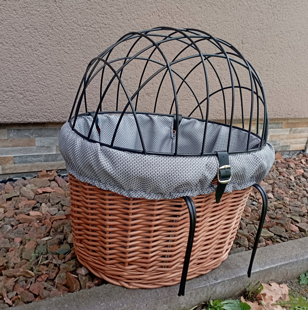 Wicker basket for Bike with hem and cushion Transporter for PSA up to10kg Brand Wiklinowe-kosze