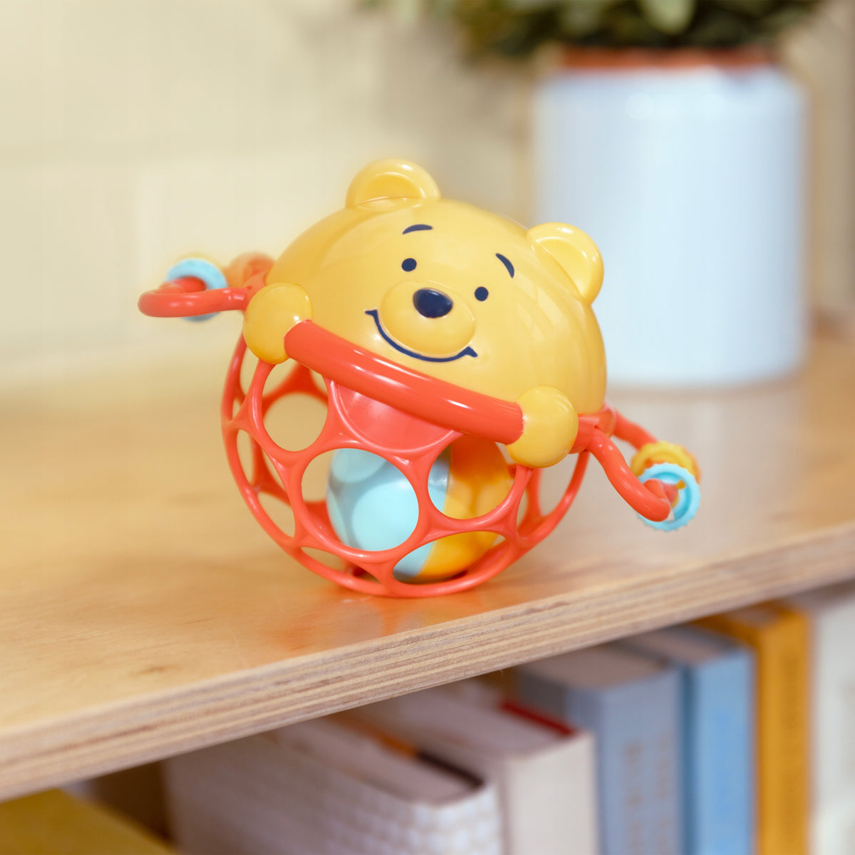 Winnie the Pooh Oball Sensory Rattle Bright Starts Manufacturer code 17408-6