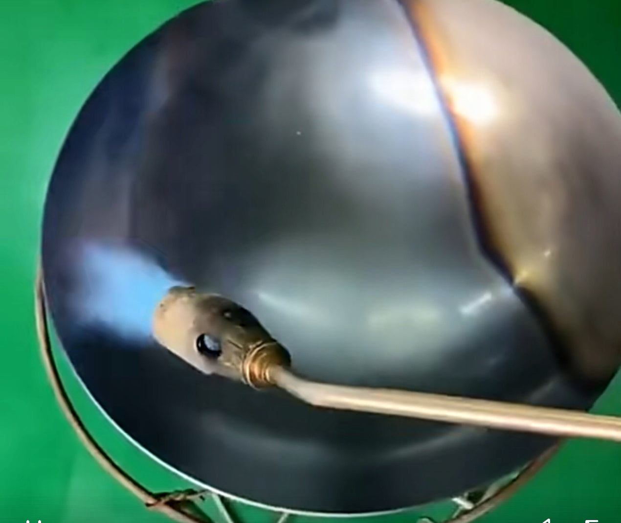 Wok Forged 30cm High Carbon Steel Gas Pan Asian Wok Burnt. Manufacturer code 66333578
