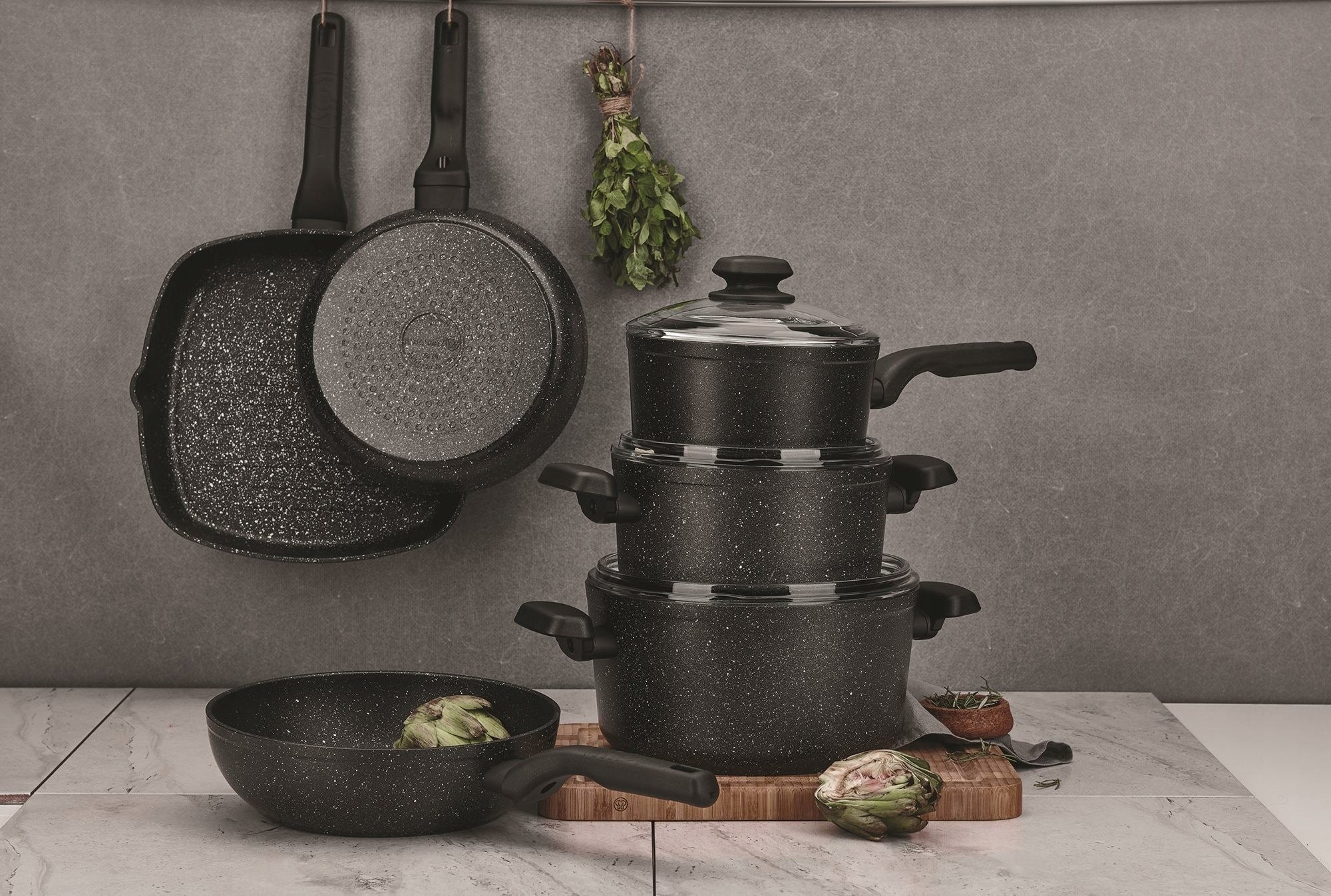 Wok frying pan, aluminium, 24 cm / 2,5 L, "Ornella" - Korkmaz Diameter 24 cm
