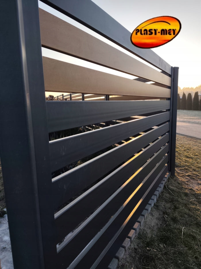 Wood-like metal bars profile 150x20 2,5mm for panel fence Packaging status original