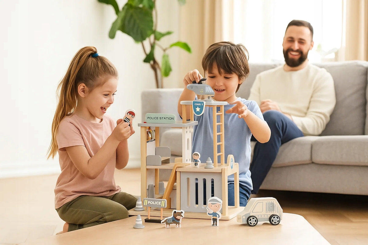 Wooden Police Station Set Vehicles Figurines Helicopter Manufacturer code B70F drewniany komisariat posterunek policji