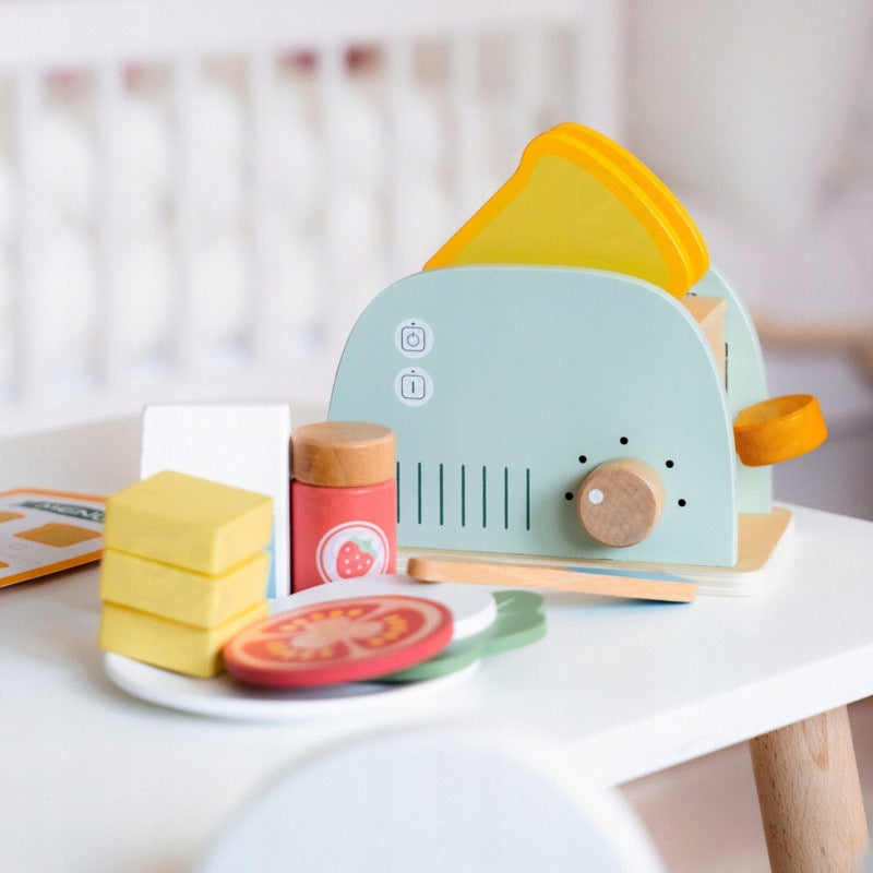 Wooden Toaster Breakfast Set with Accessories 14el FSC WOOPIE Packaging status original