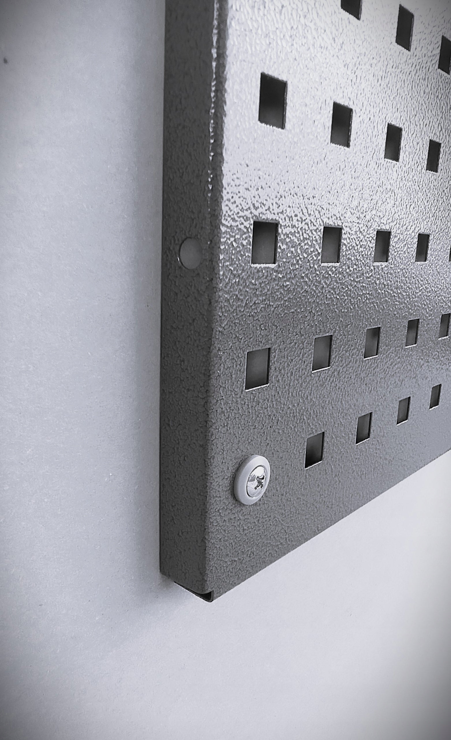 Workshop board for tools 405 mm x 600 mm. Square perforation Kind backboard