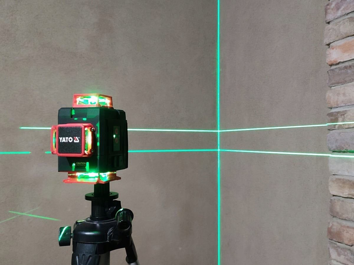 YATO SELF-LEVELING LASER GREEN A+ 16 LINEAR 4D WITH ACCESSORIES Manufacturer code YATO_YT-30417