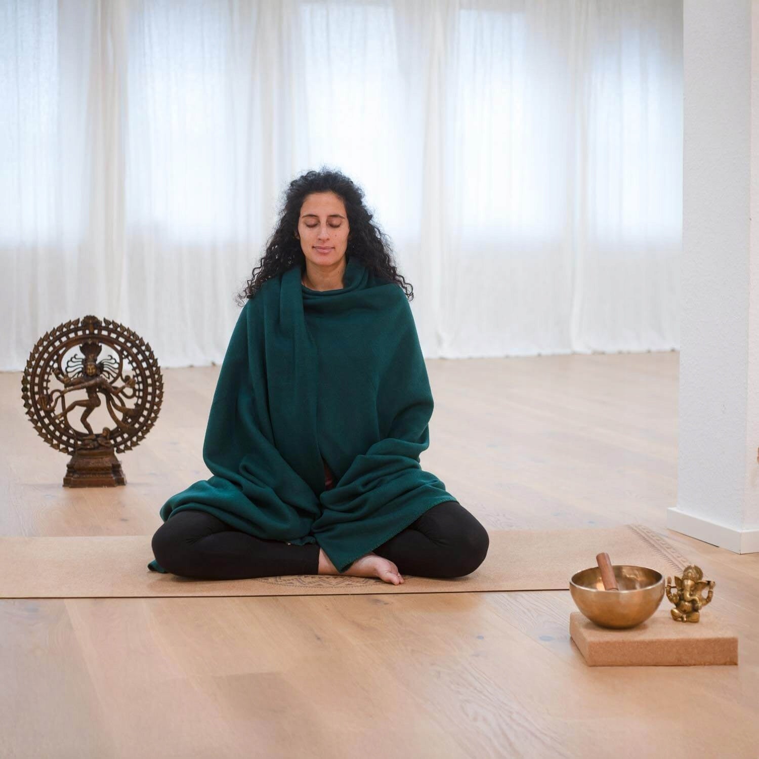 Yoga blanket Bodhi Asana 200 cm - bottle green Brand Bodhi Yoga