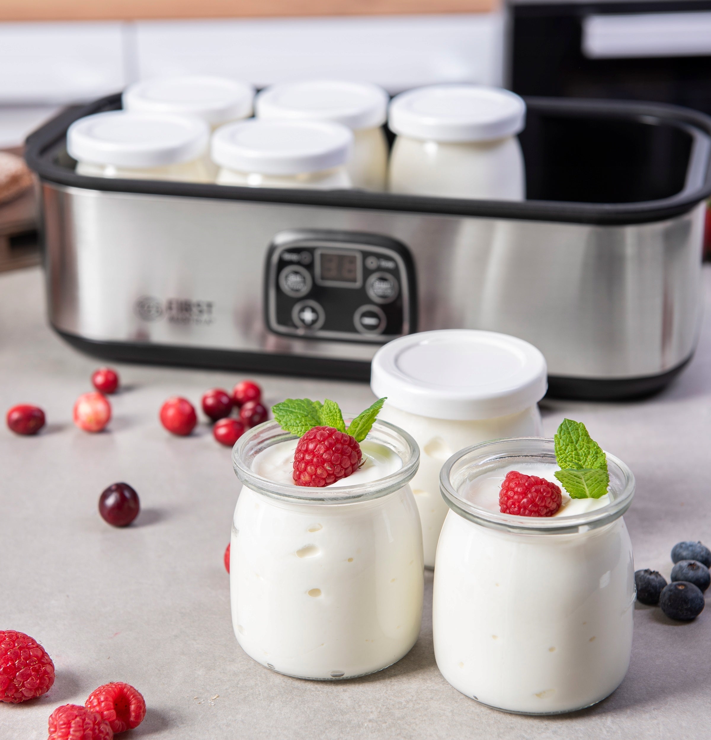 Yogurt machine First Austria 5120-2 Silver 1,4L 8 Jars Manufacturer code FA-5120-2