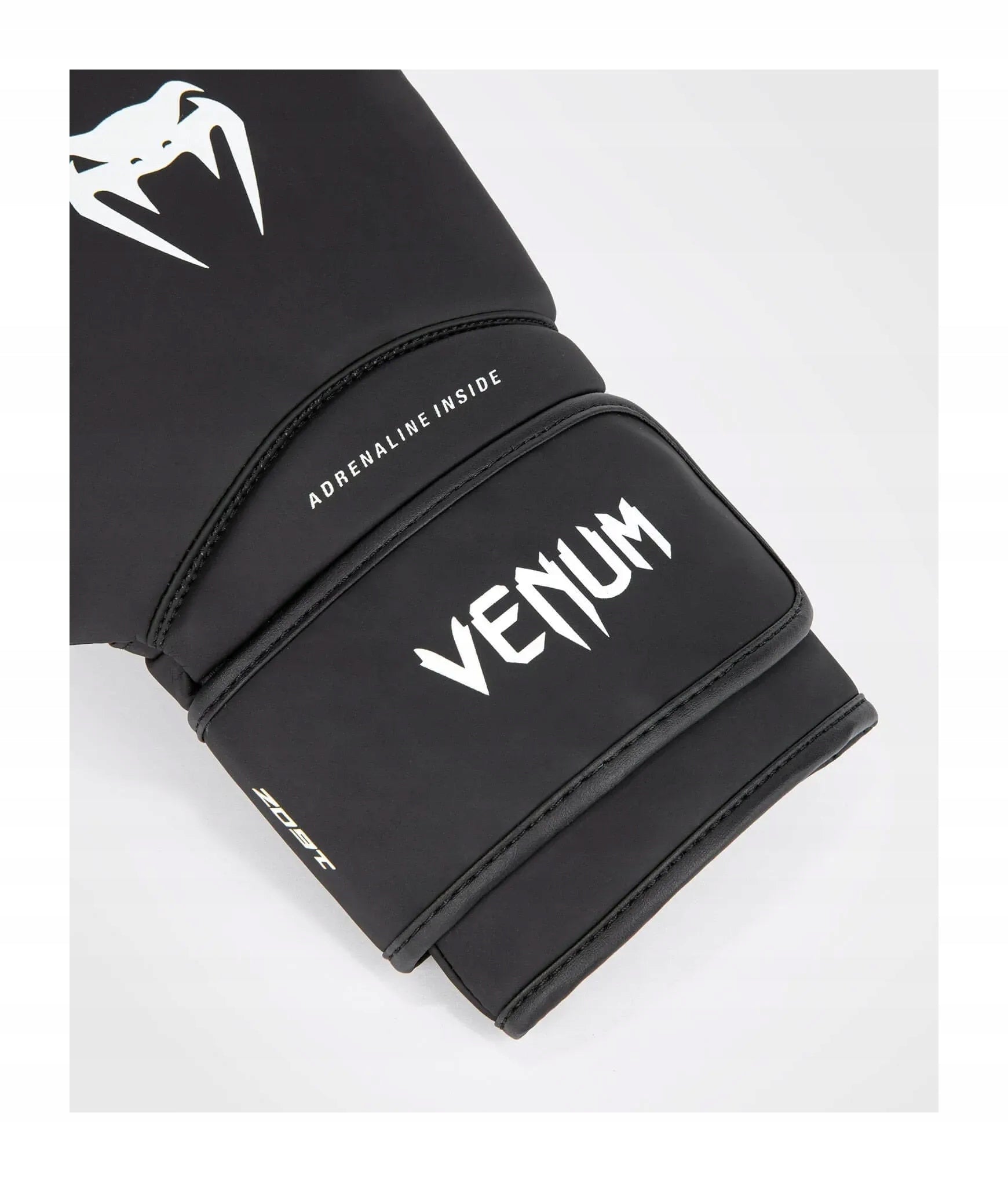 boxing gloves venum contender 1.5 10OZ BLACK/WHITE Weight of gloves 10 oz