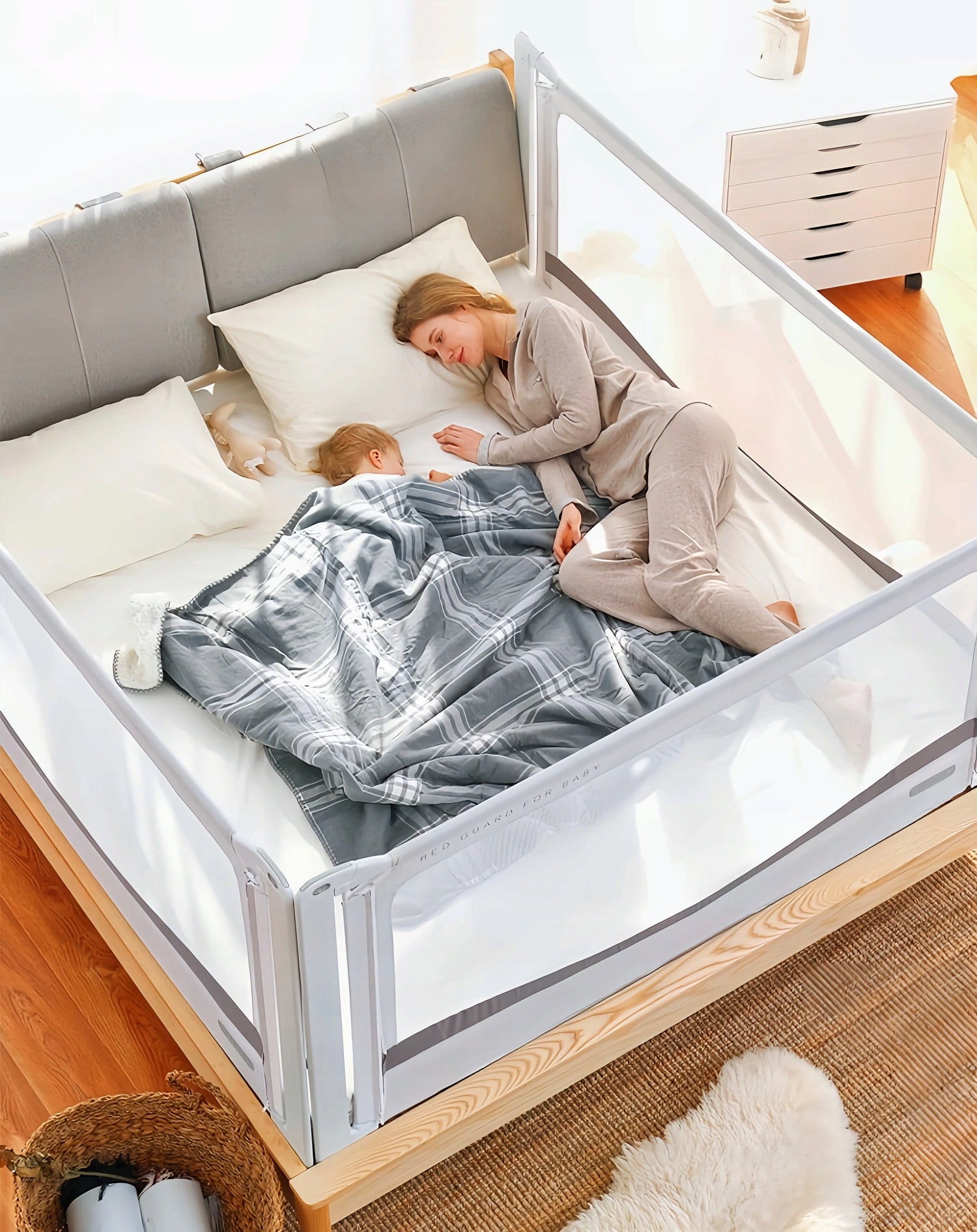 iMex zábrana na postel PREMIUM 120 cm světle šedá Packaging status original
