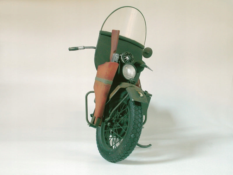 1:9 WLA 750 US Army Motorcycle Manufacturer code 7401