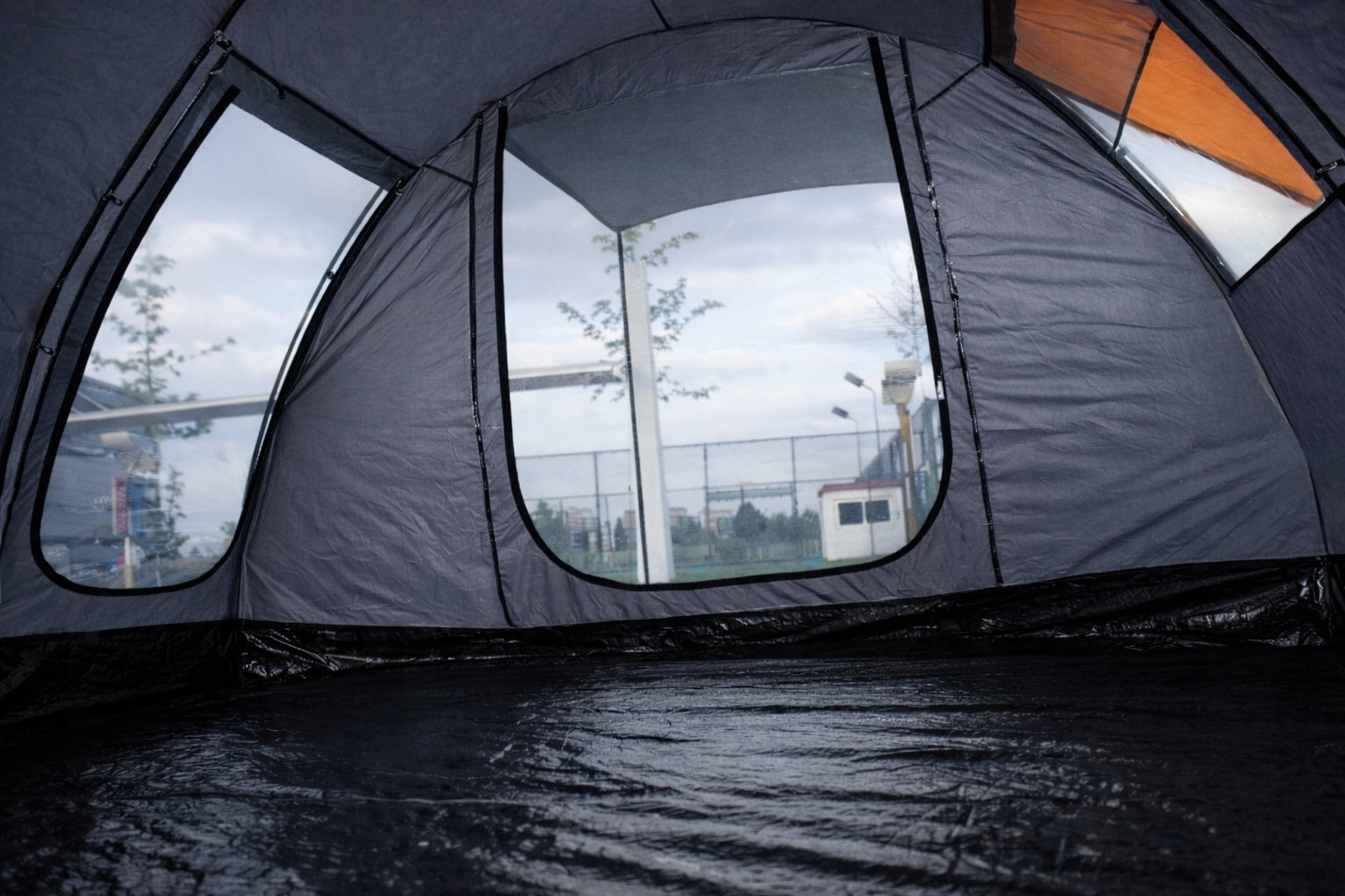 13m² Tent PANAMA XXL 5 persons 5000mm Integrated floor Black cabins Number of people 5