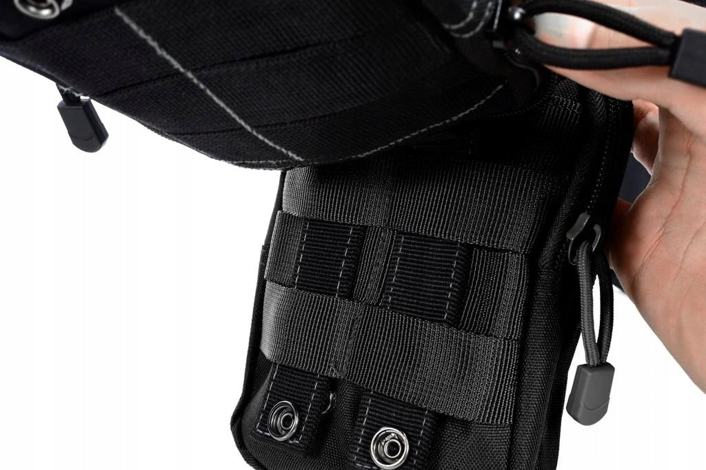 17in1 Survival Essential Pack Number of additional tools 10