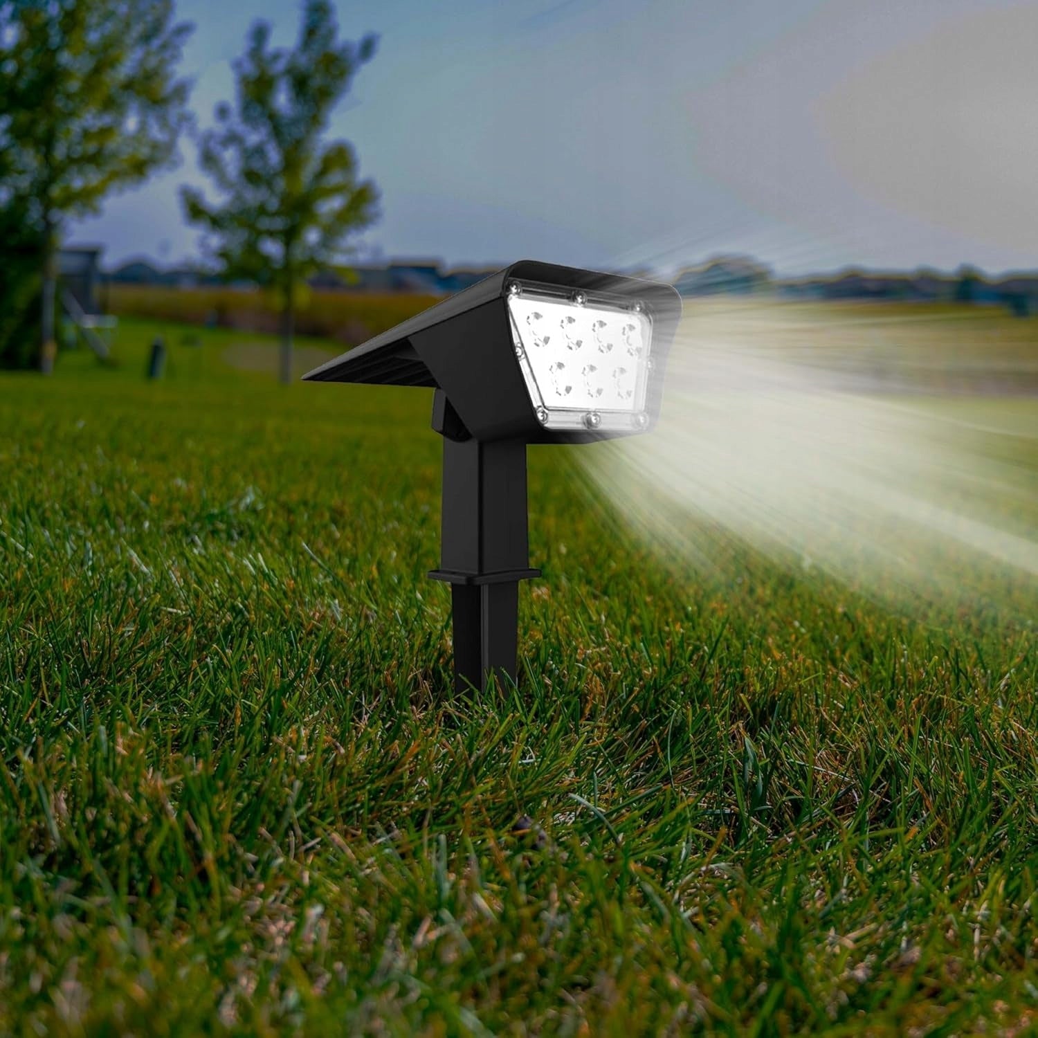 2x SOLAR LED GARDEN LAMP HAMMERED SPOTLIGHT TWILIGHT SENSOR Brand Laitica