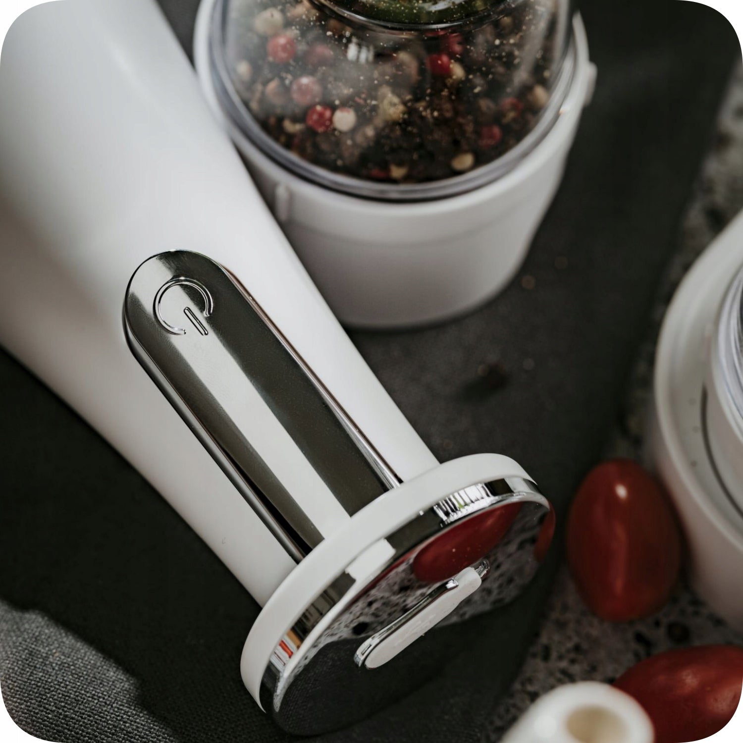 3in1 Electric Pepper Salt Spice Grinder - Set of 3 Grinders - USB Manufacturer code Młynek elektryczny 3w1 do przypraw 4449w