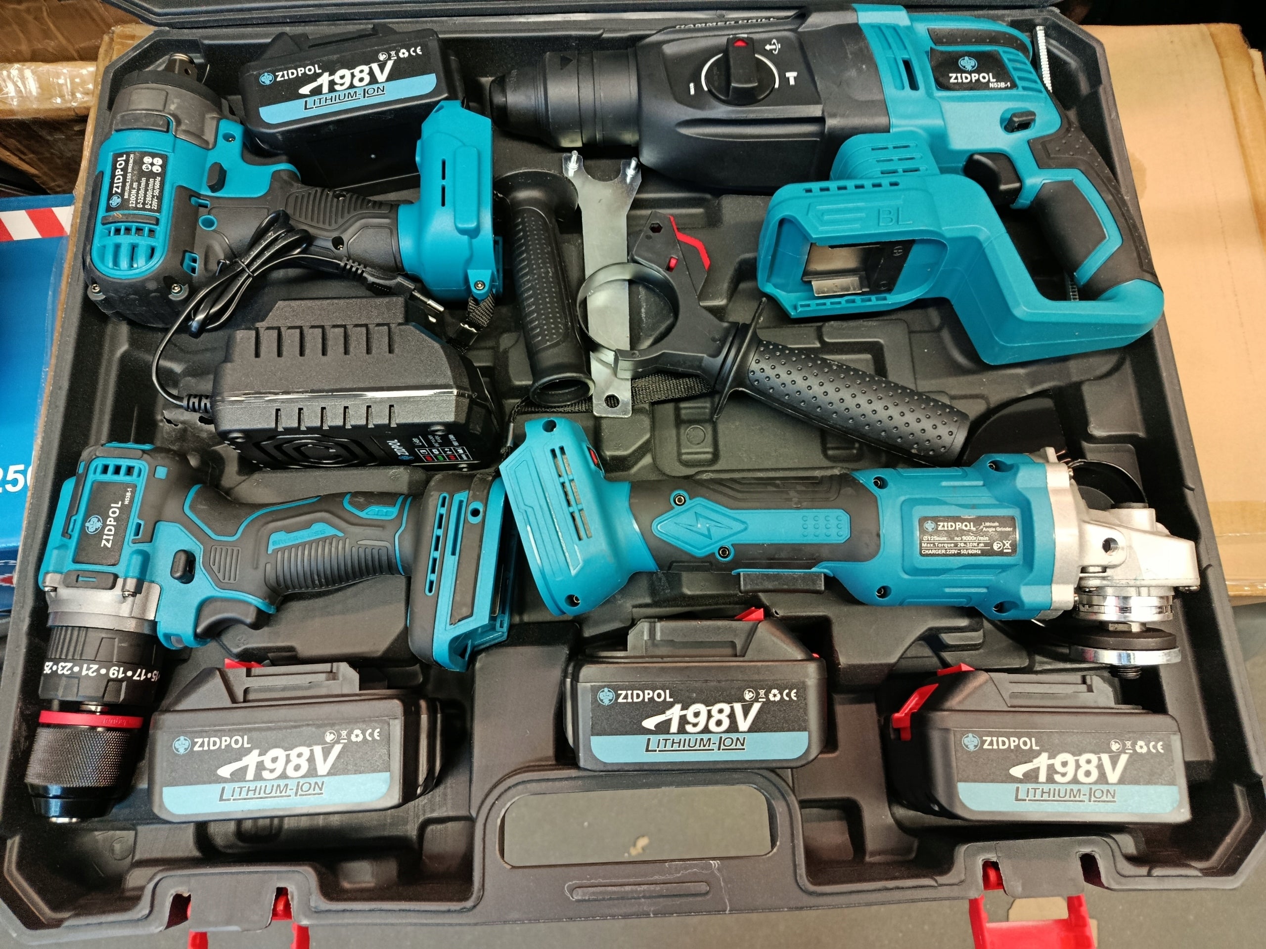 4-in-1 Tool Kit: Grinder, Wrench, Screwdriver, Hammer Drill Manufacturer code BT-5018B