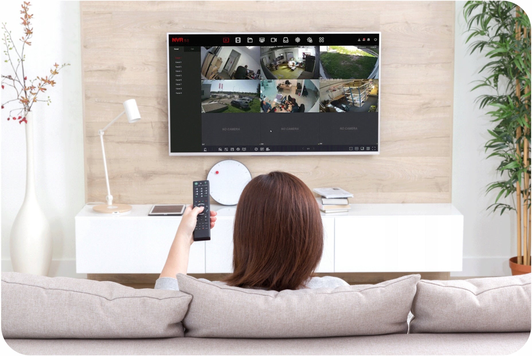 4MPx 30m IR 3.6mm Outdoor PoE IP Camera + IP66 AUDIO Brand Zintronic