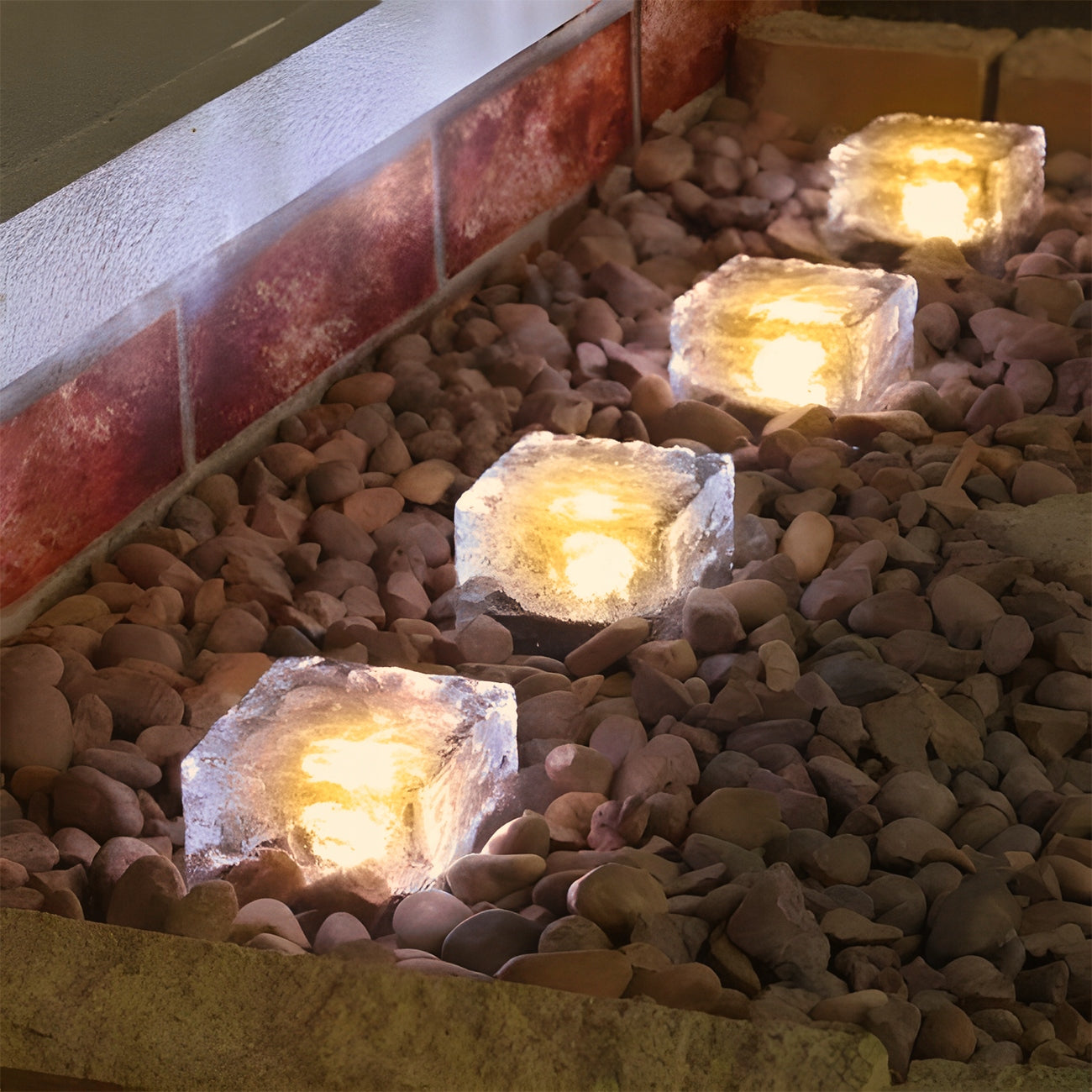 4X SOLAR INRUN LAMP GROUND ICE CUBE INRUN LIGHTS CUBE 7X7 Packaging status original