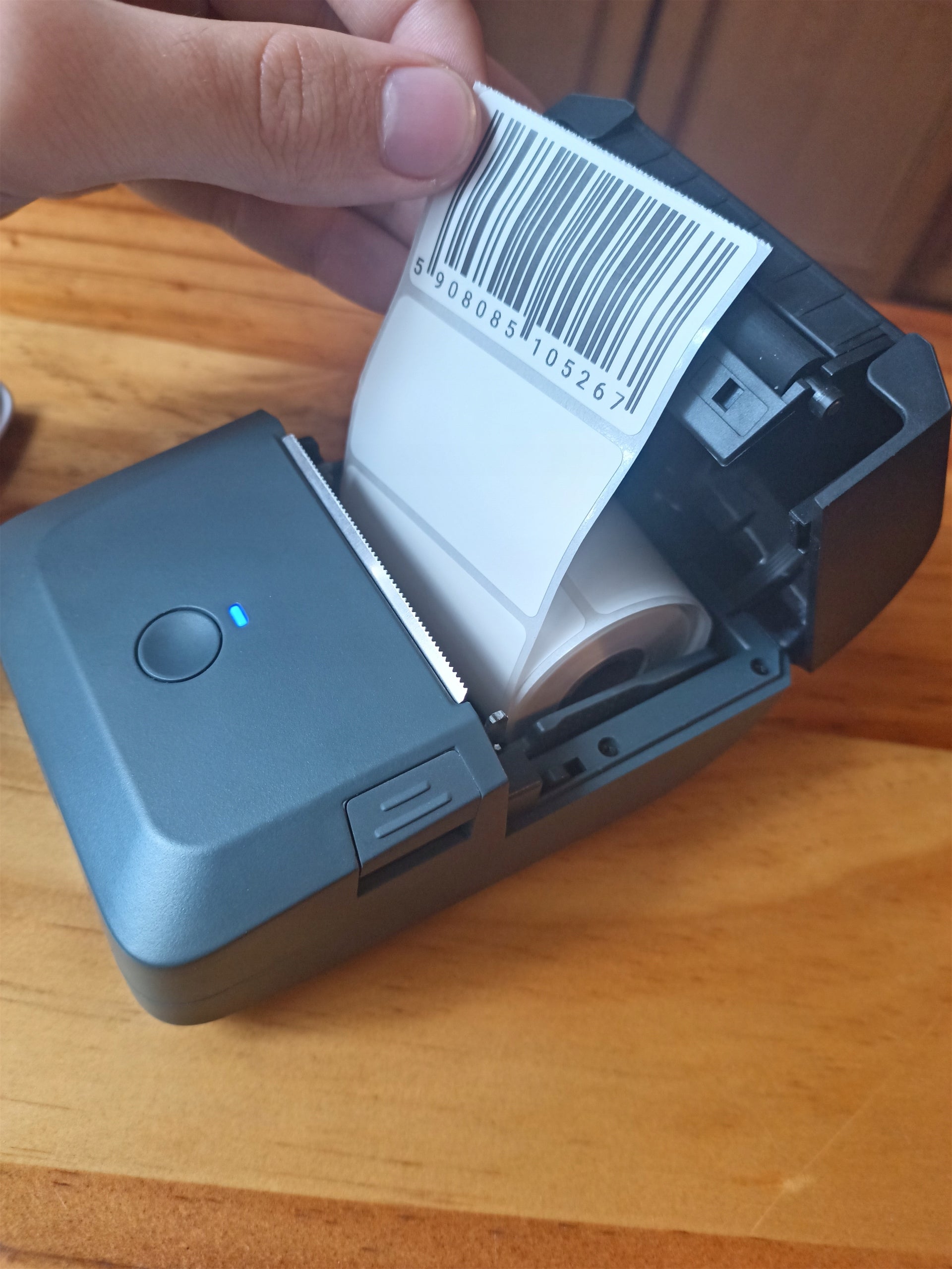 58mm Barcode Printer | Model Y50 | Stickers | Bluetooth Packaging status original