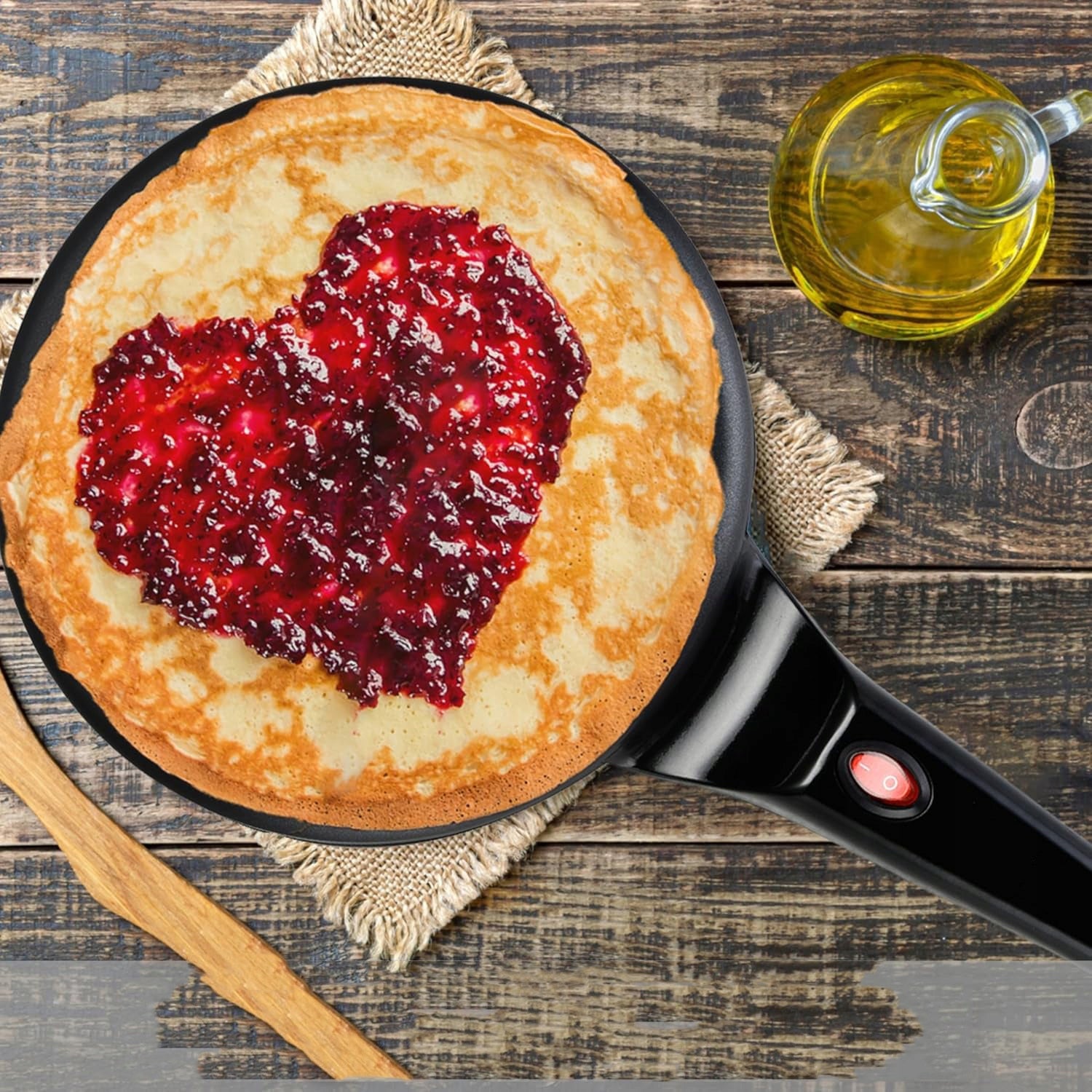 600 IN 20 CM PANCAKE PAN ELECTRIC NON-STICK COATING Power rating 600 W