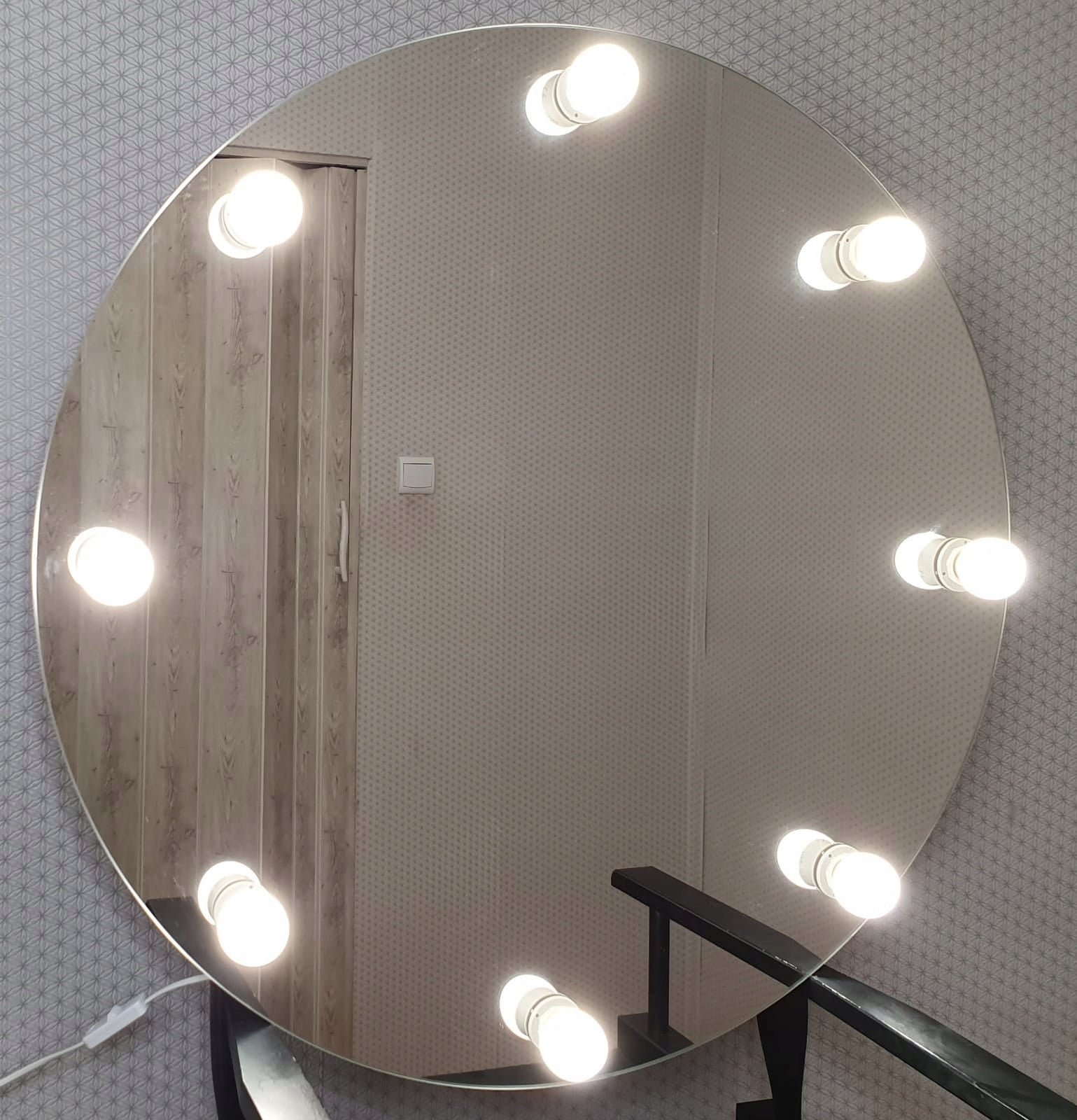 60cm Round Mirror for Hollywood Makeup