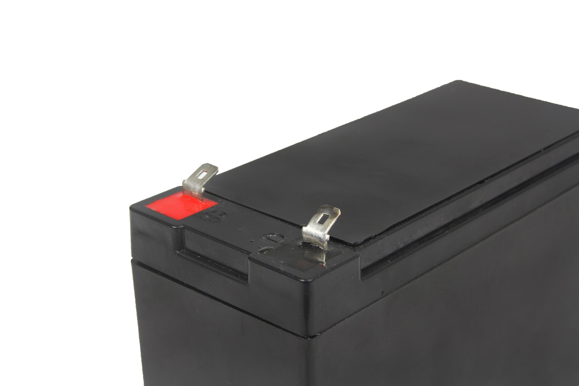 8Ah 12V BATTERY FOR CORDLESS ELECTRIC SPRAYER Product weight with unit packaging 2 kg
