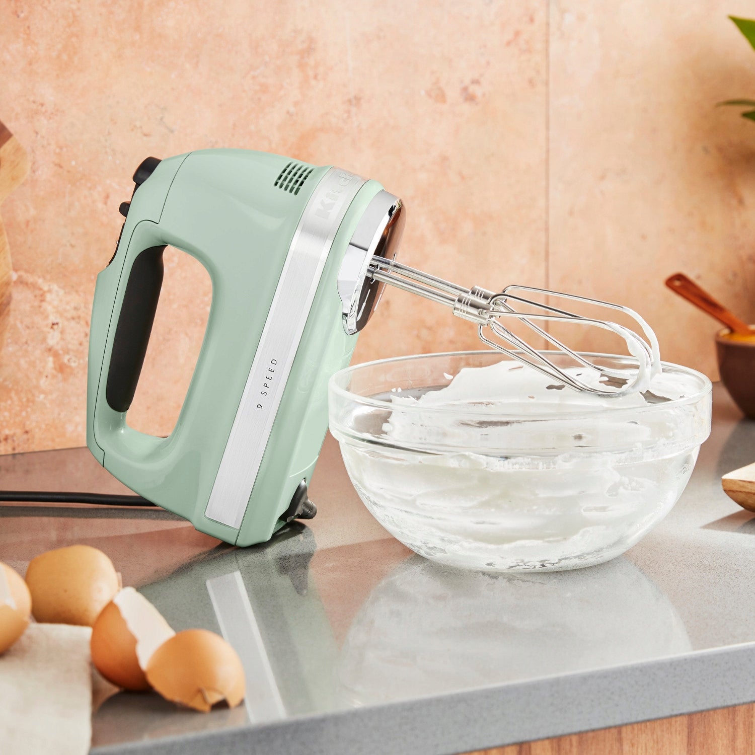 9 speed 5KHM9212EPT pistachio hand mixer Power rating 85 W