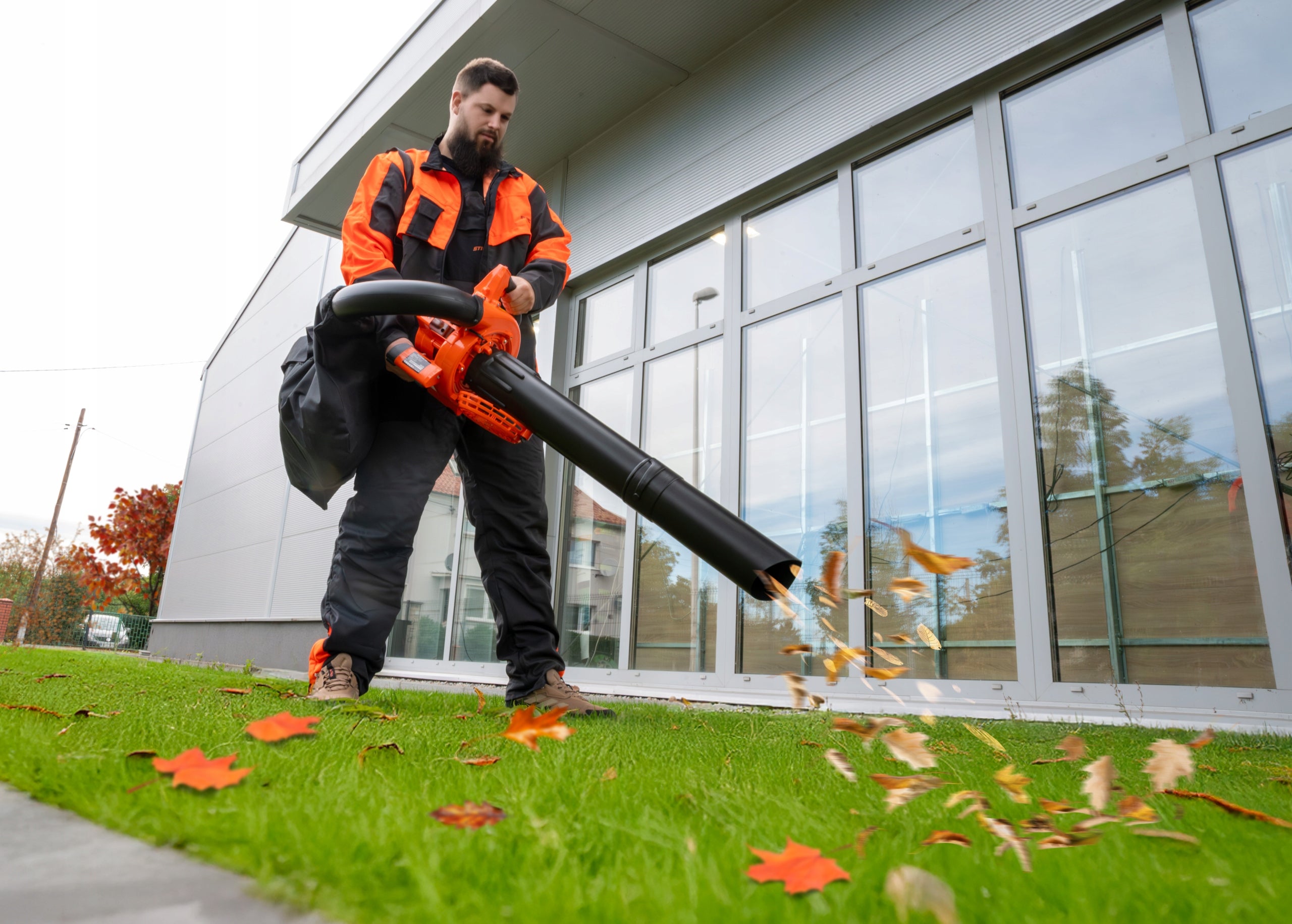 9in1 LEAF COMBUSTION BLOWER GARDEN VACUUM CLEANER SHREDDER BAG 55L Manufacturer code VN 260 +100 ml
