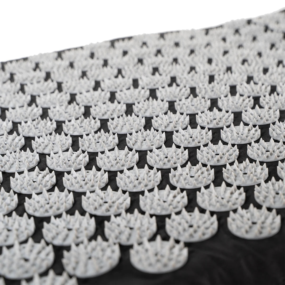 ACUPRESSURE MAT SPIKES NEEDLES HEALTH MASSAGE MUSCLE REGENERATION - GymBeam Color black