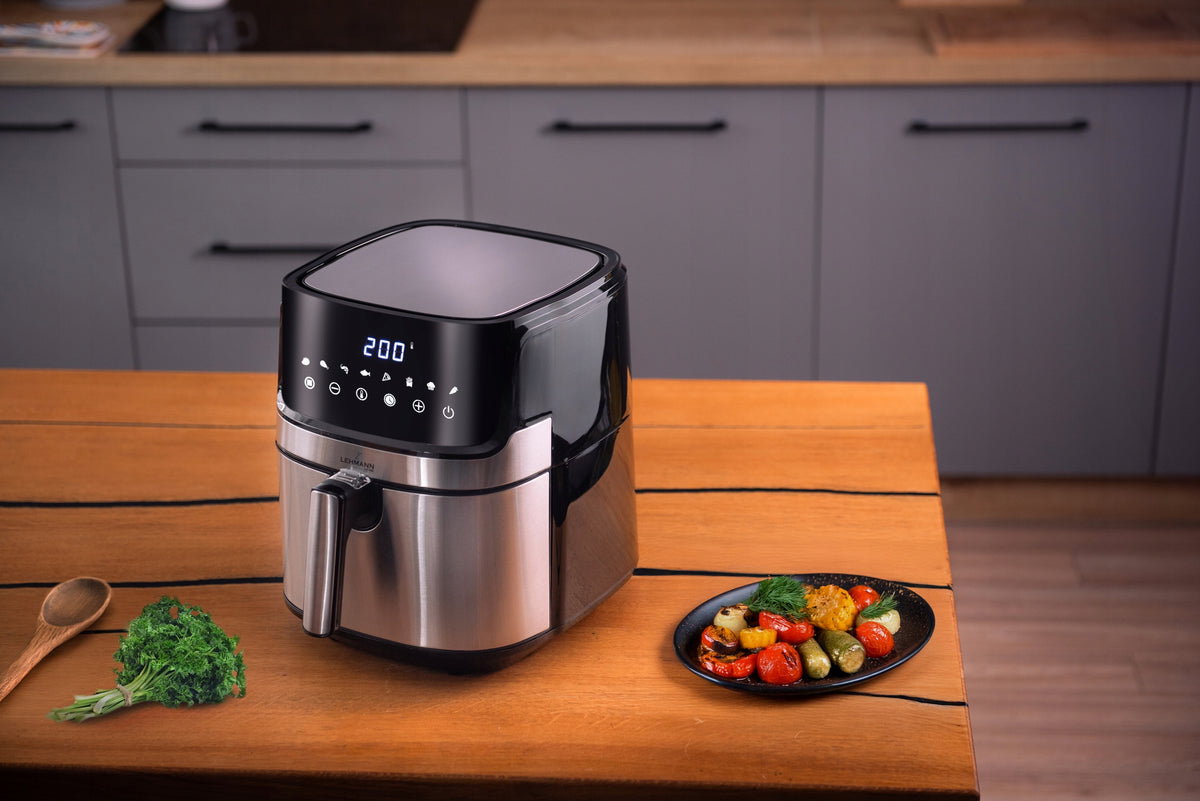 AIR FRYER FAT FREE AIR FRYER LARGE STRONG 8 PROGRAMS PANEL Manufacturer code FRYTKOWNICA BEZTŁUSZCZOWA FRYTOWNICA