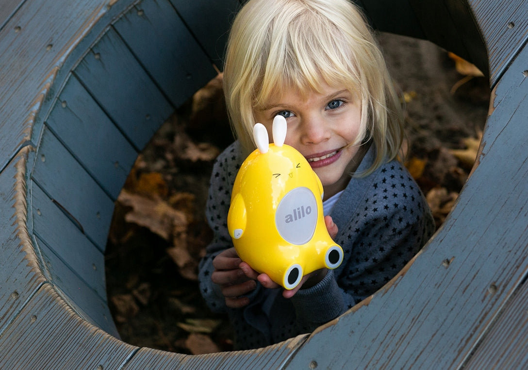 ALILO BUNNY INTERACTIVE HAPPY BUNNY P1 YELLOW Information regarding product safety and compliance Not suitable for children under 36 months of age