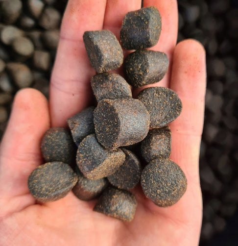 ALLER AQUA BEST 17MM 10KG, SINKING CARP PELLETS Manufacturer code 40400741