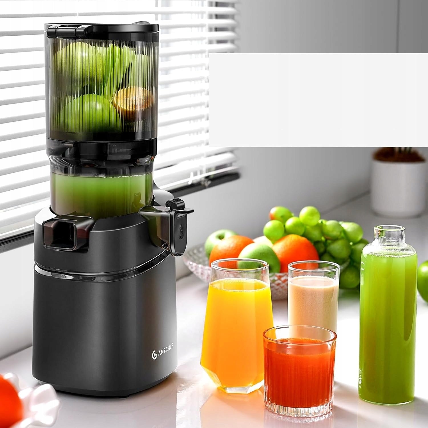 AMZCHEF Slow Speed Juicer 250W 135MM For Vegetables and Fruits 1,8L Black Brand Amzchef