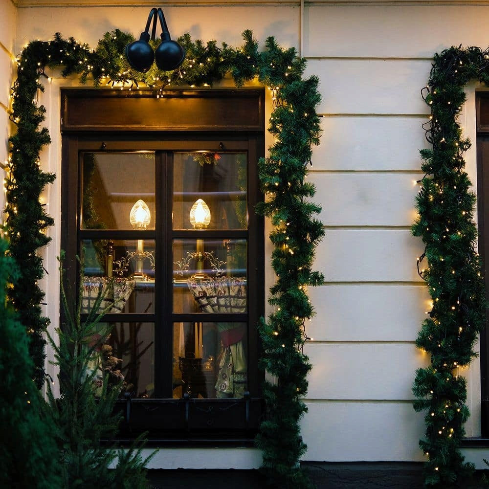 ANDREA Christmas garland with lighting, 5m, green Packaging status original