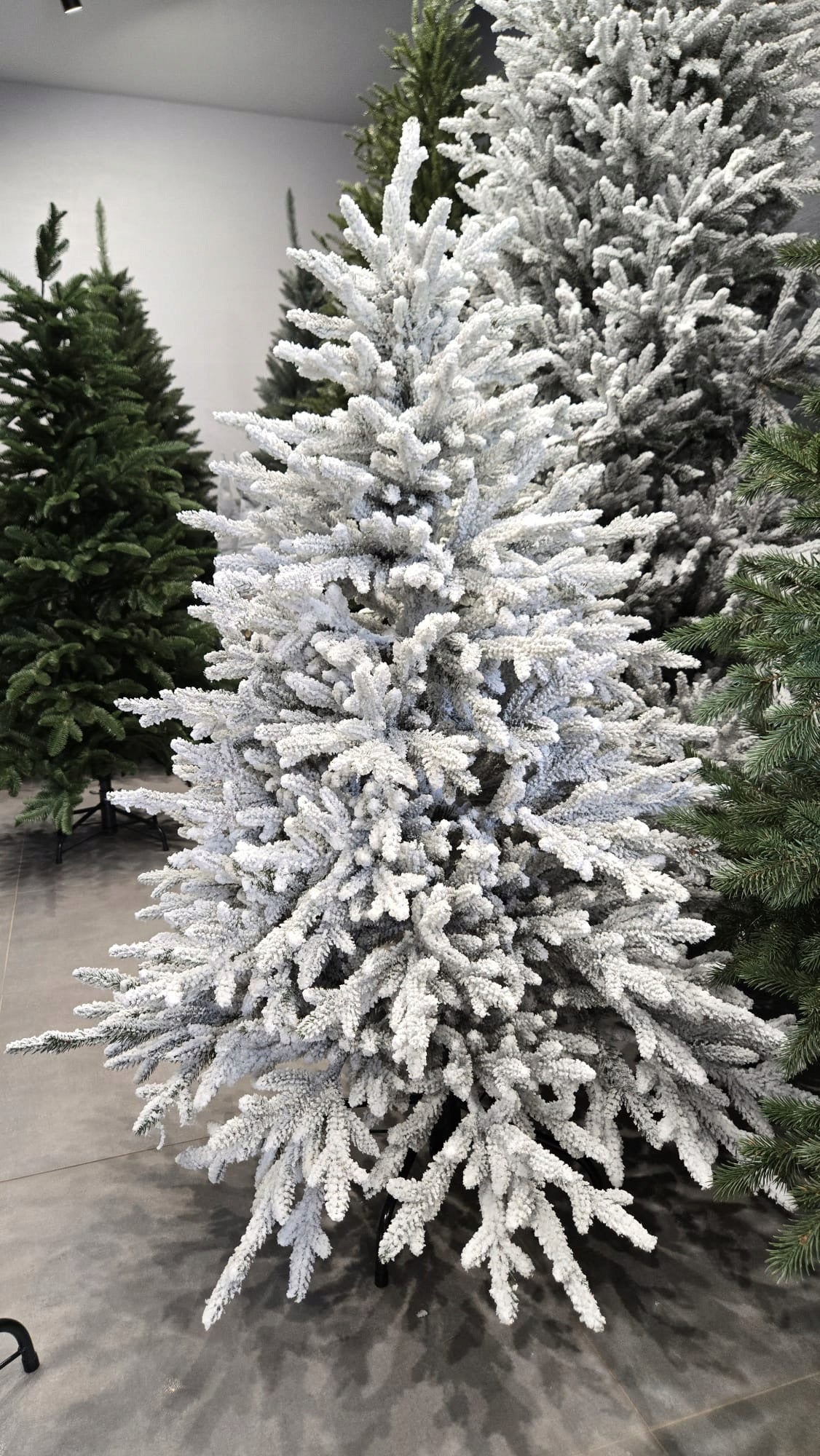 ARTIFICIAL CHRISTMAS TREE 100cm SPRUCE NATURE WITH SNOW 100% PE snow-covered snow Manufacturer code CH/NATURA/ŚNIEG100