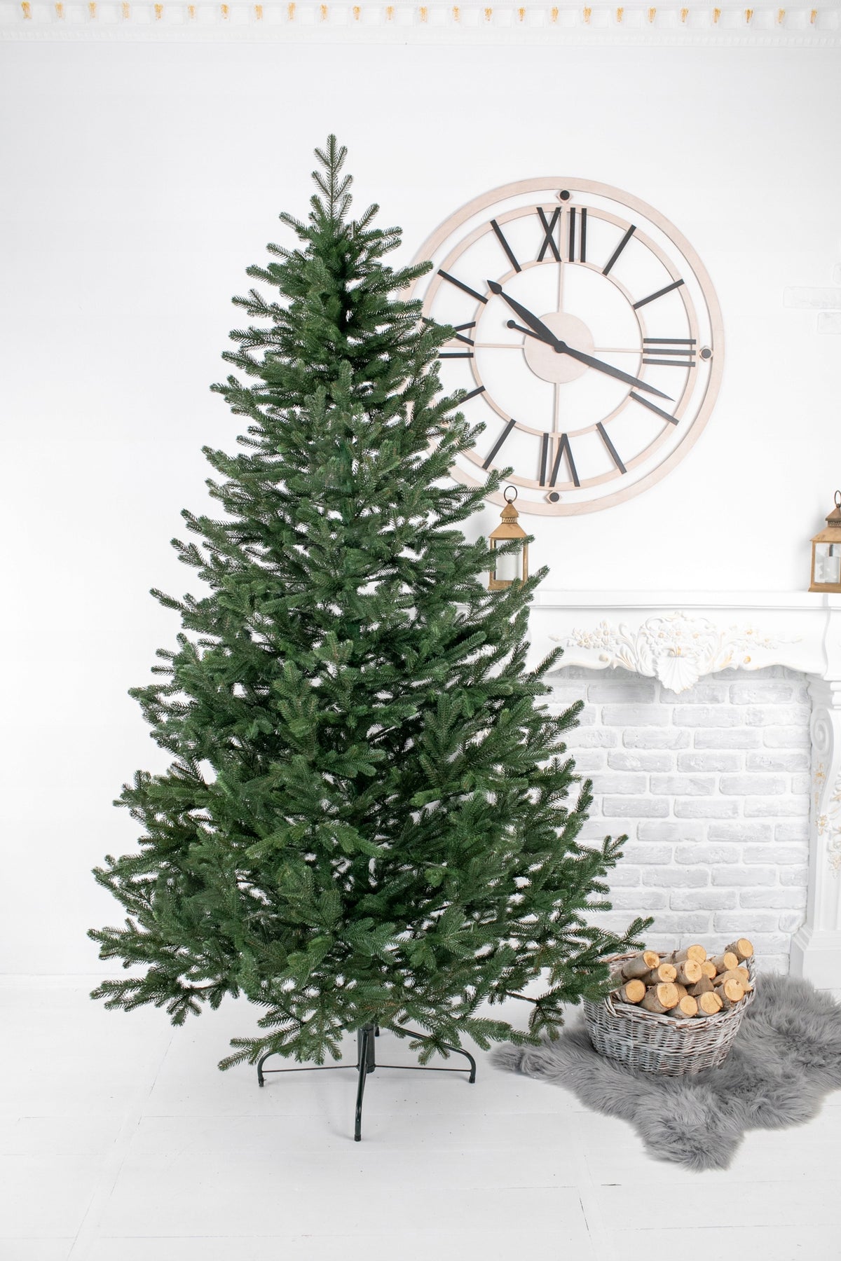 ARTIFICIAL CHRISTMAS TREE PE VIENNESE SPRUCE 230 CM 100% PE, REALISTIC, DENSE Packaging status original