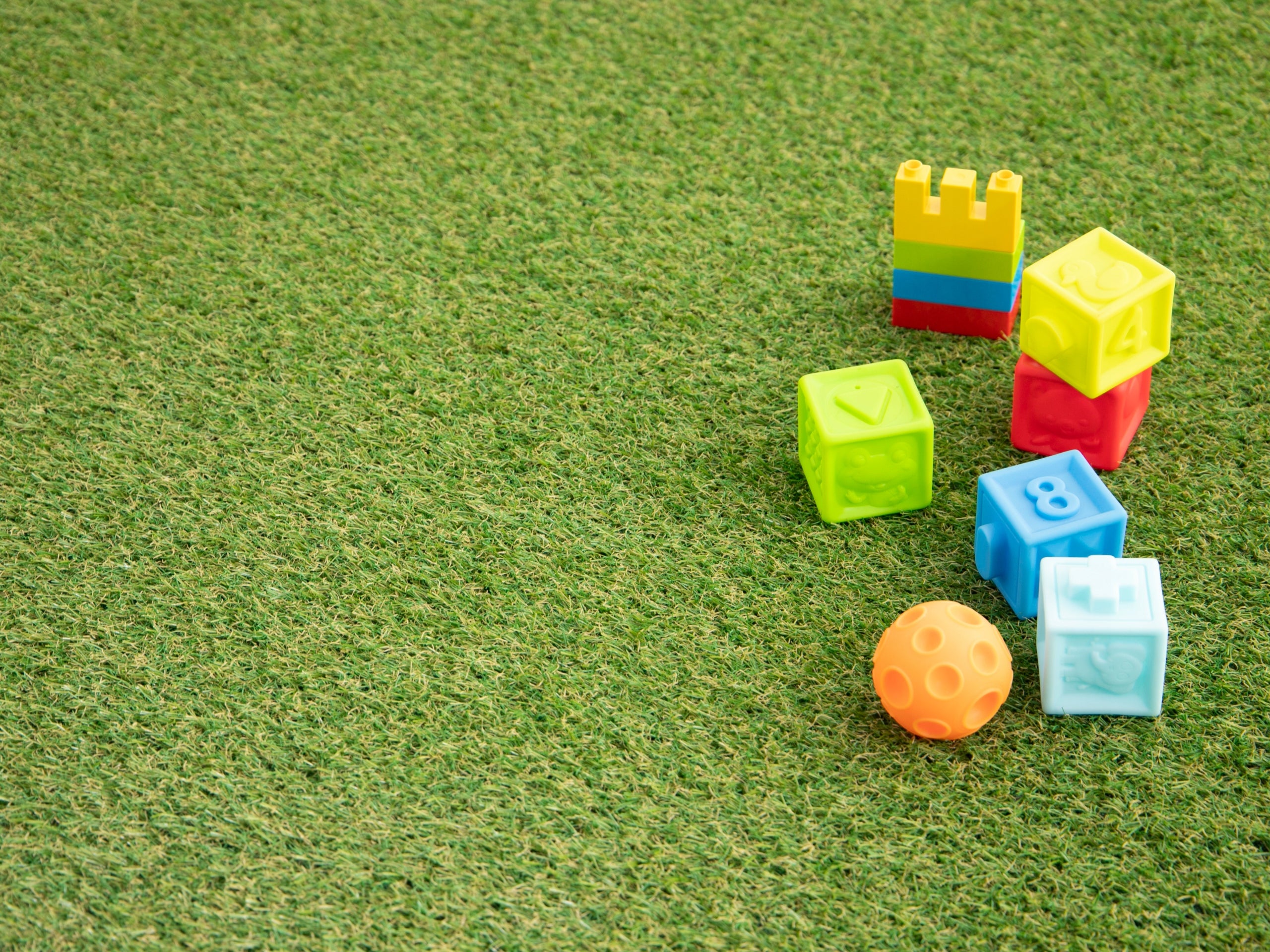 ARTIFICIAL GRASS CARPET 100x300cm GREEN INTENS VERDE FIELD GARDEN Manufacturer code 5905741122057