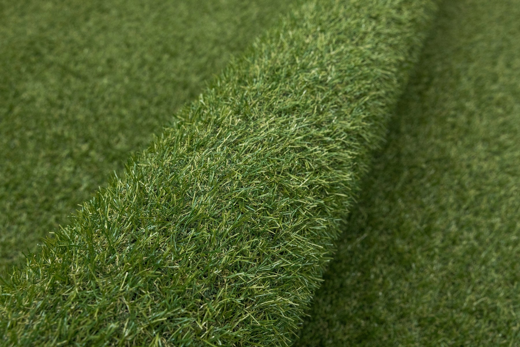 ARTIFICIAL GRASS FOR TERRACE BALCONY GARDEN GREEN 18mm SOFT LAGOON 400x400 cm Brand Akcila