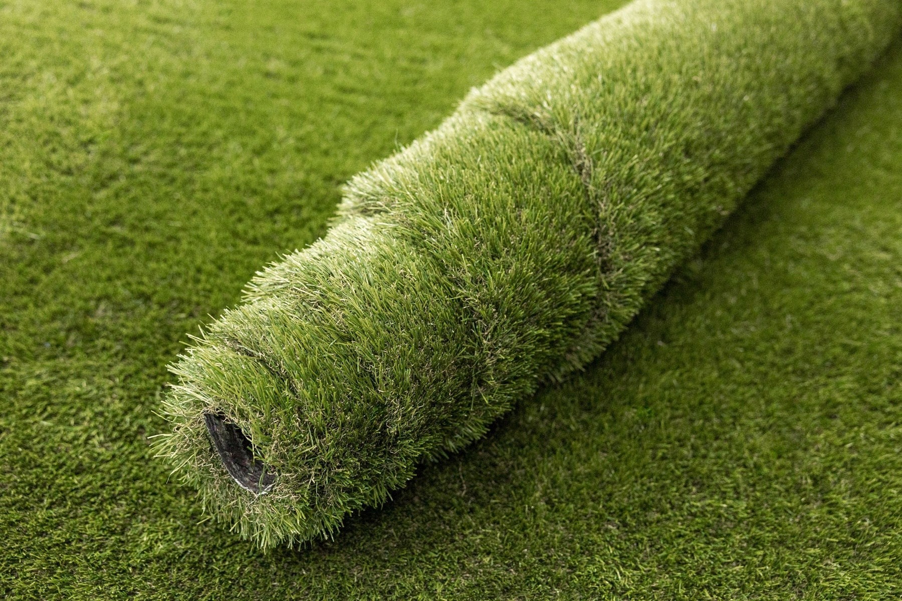 ARTIFICIAL GRASS GREEN width 1,5m FOR BALCONY TERRACE POOL THICK SOFT 44mm Additional information UV resistance