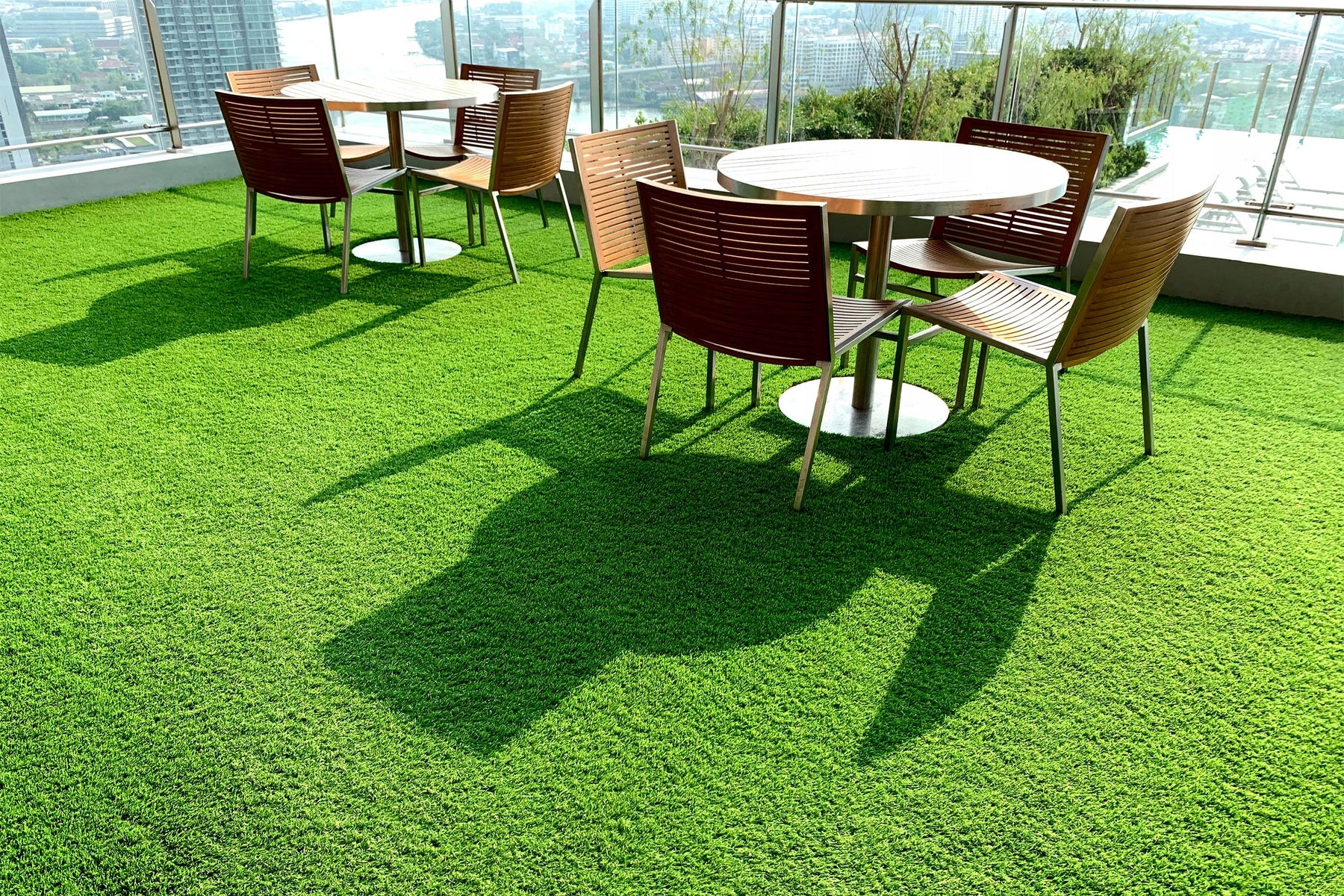 ARTIFICIAL GRASS GREEN width 5m FOR TERRACE MADE TO MEASURE WITH ROLL MAJORKA 33mm Number of m² offered 1 m²