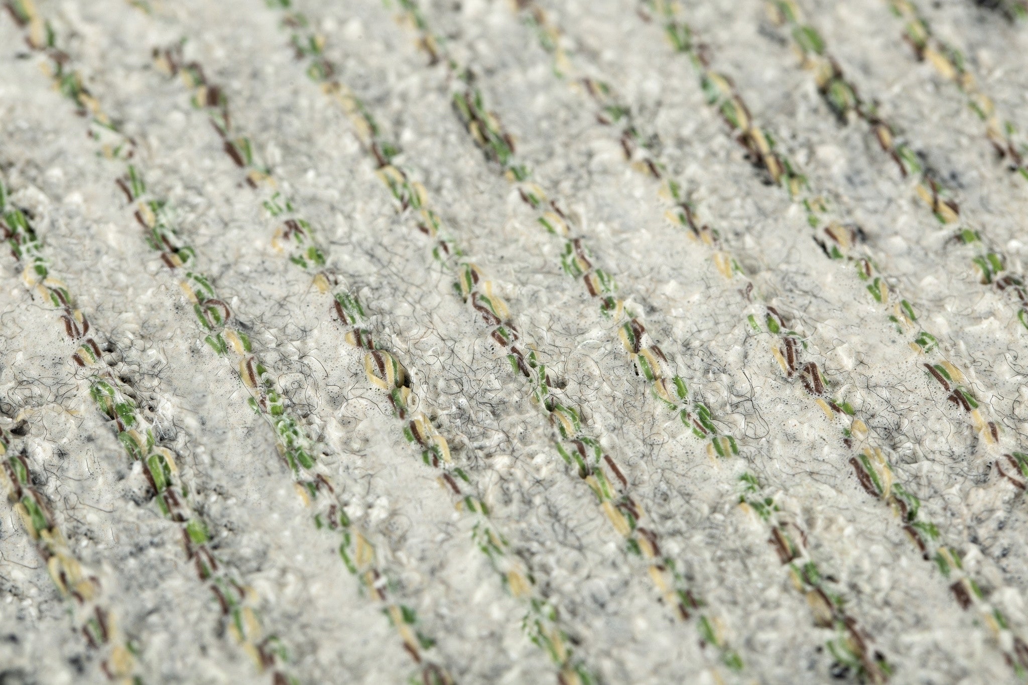 ARTIFICIAL GRASS ISKA PREMIUM THICK DENSE 3,7CM Color green