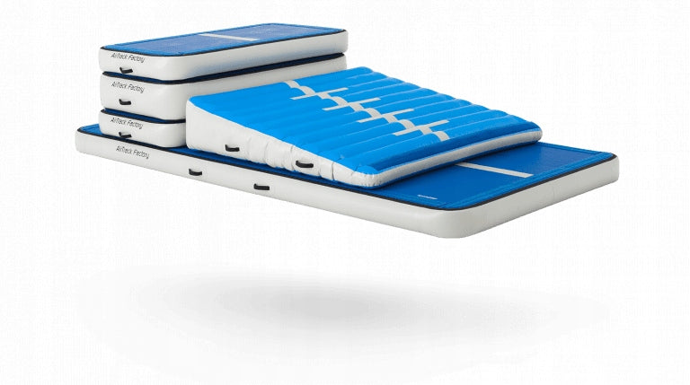 Airtack Factory AirJump Set Giant Mattress Set 400cm Color blue