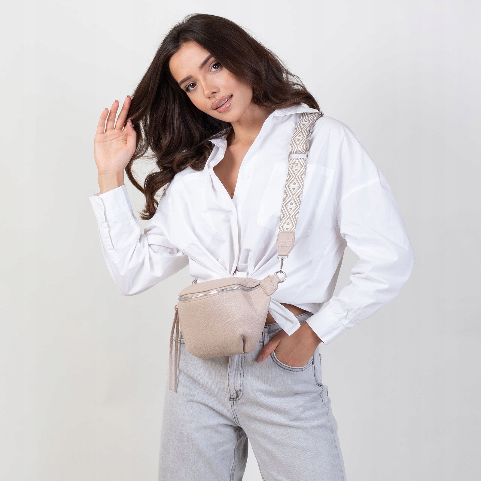 Alessio BUM BAG SACHET SHOULDER BAG CROSSBODY Manufacturer code Alessio 42341