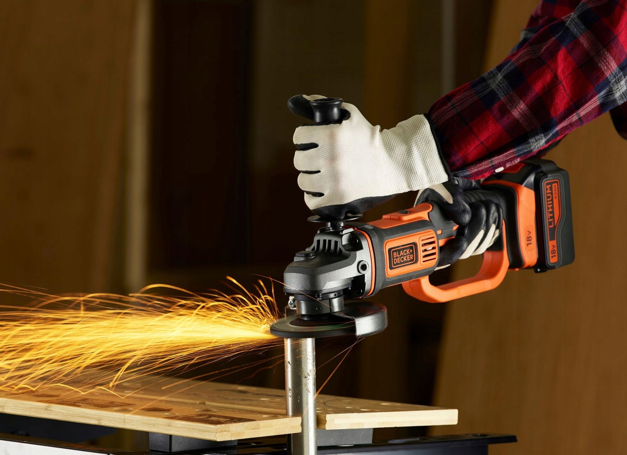 Angle grinder 125mm cordless 18V BLACK DECKER BCG720N Brand Black+Decker