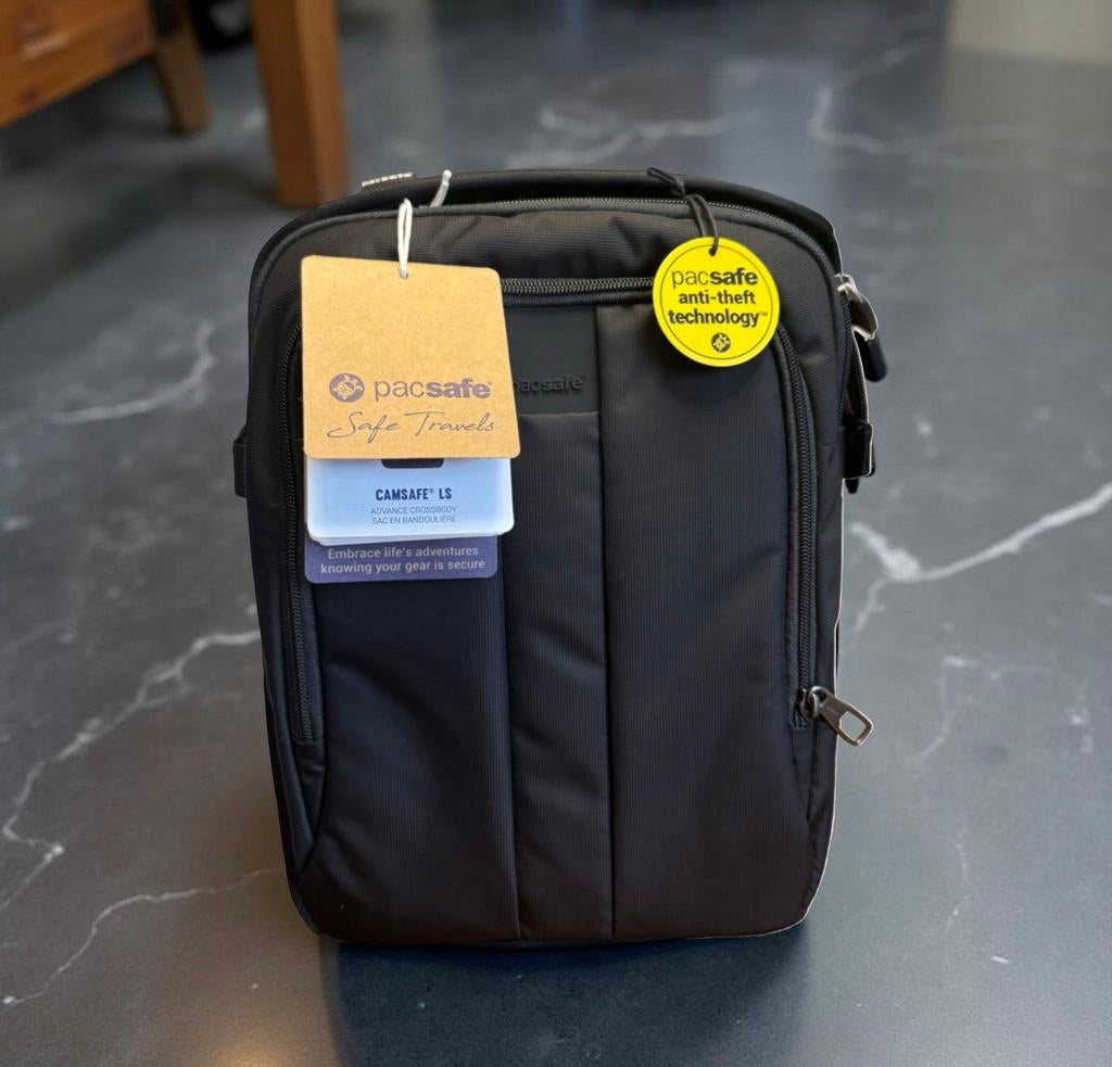 Anti-theft bag for Canon Sony Nikon Olympus 33 x 25 x 15 Brand Pacsafe