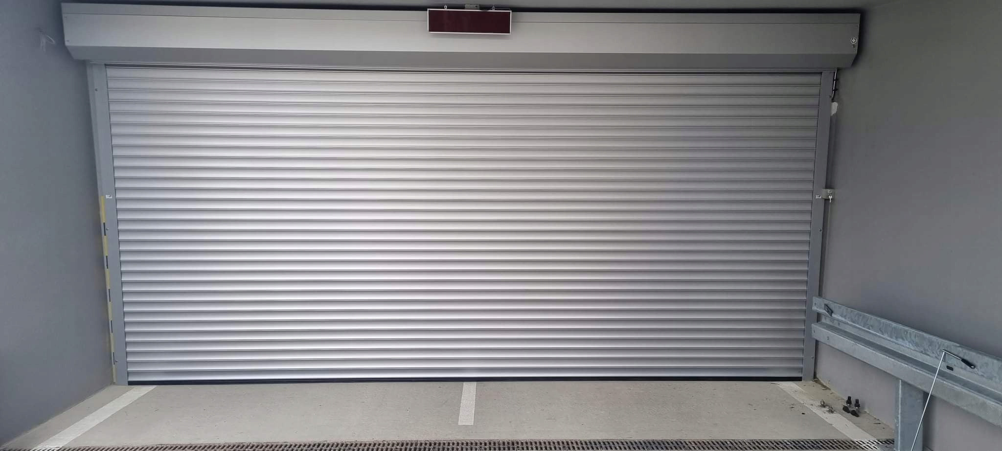Automatic Rolling GATE 250x200 Pa52 Gate type garage
