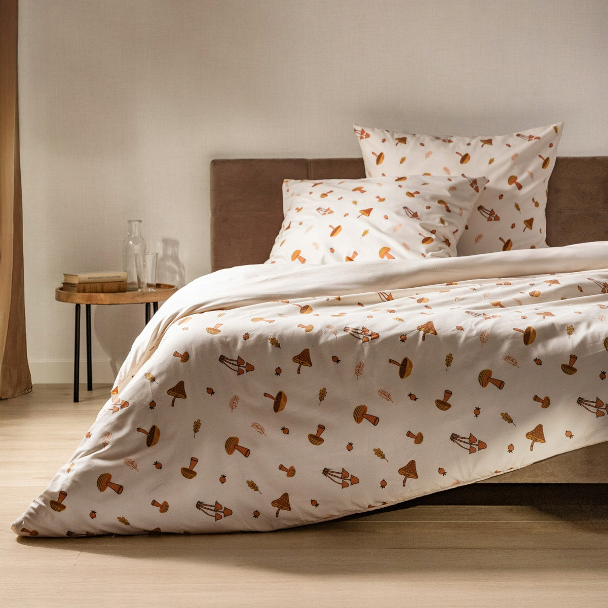 Autumn bedding SHROOM microfiber in mushrooms 220x200cm HOMLA Packaging status original
