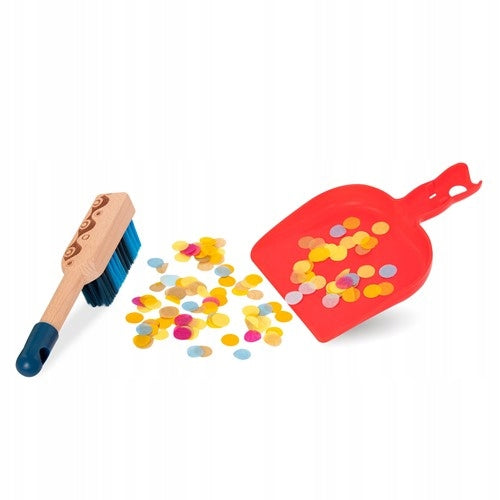 B. Toys Wooden Cleaning Kit Color multicolor
