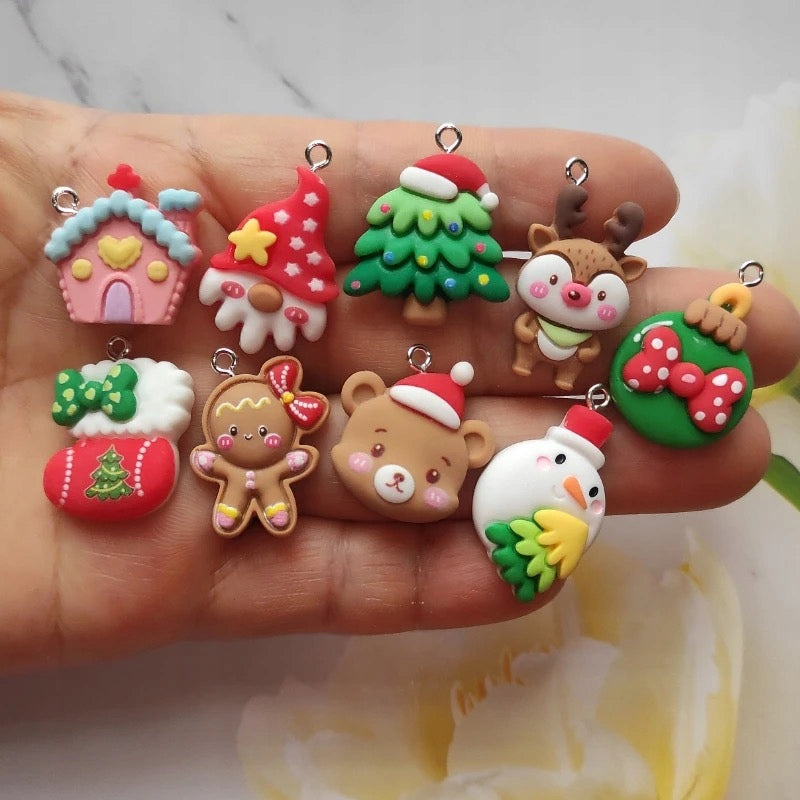 B9 ADVENT CALENDAR FOR CHILDREN GIRLS JEWELRY PENDANTS HOLIDAYS Packaging status original